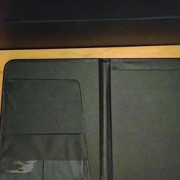 The Ohio State University black 10x12‎ portfolio notepad holder - Picture 3 of 4